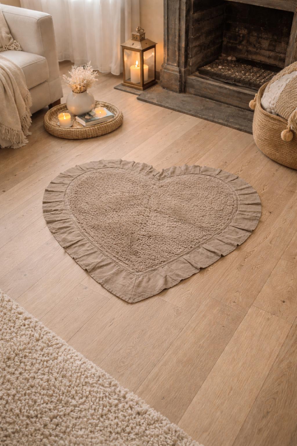 Tappeto Cuore con frills cm 50x65