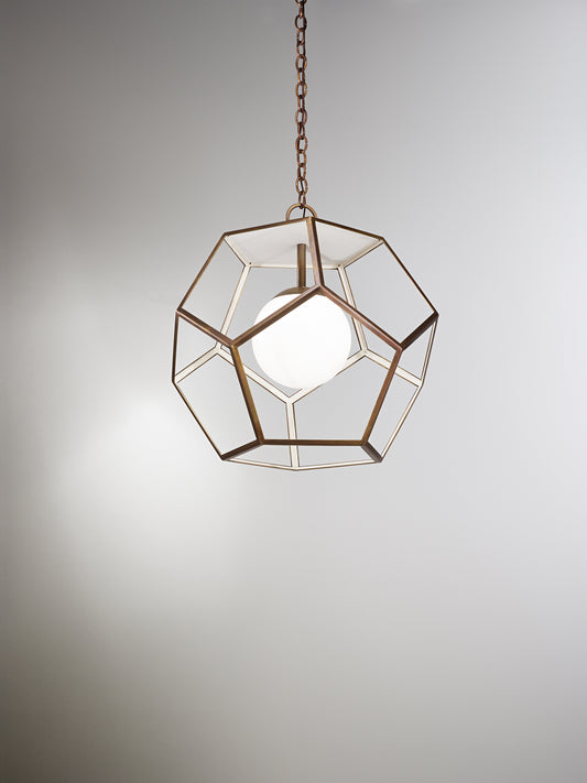 LAMPADARIO IN OTTONE BRUNITO FORMA GEOMETRICA