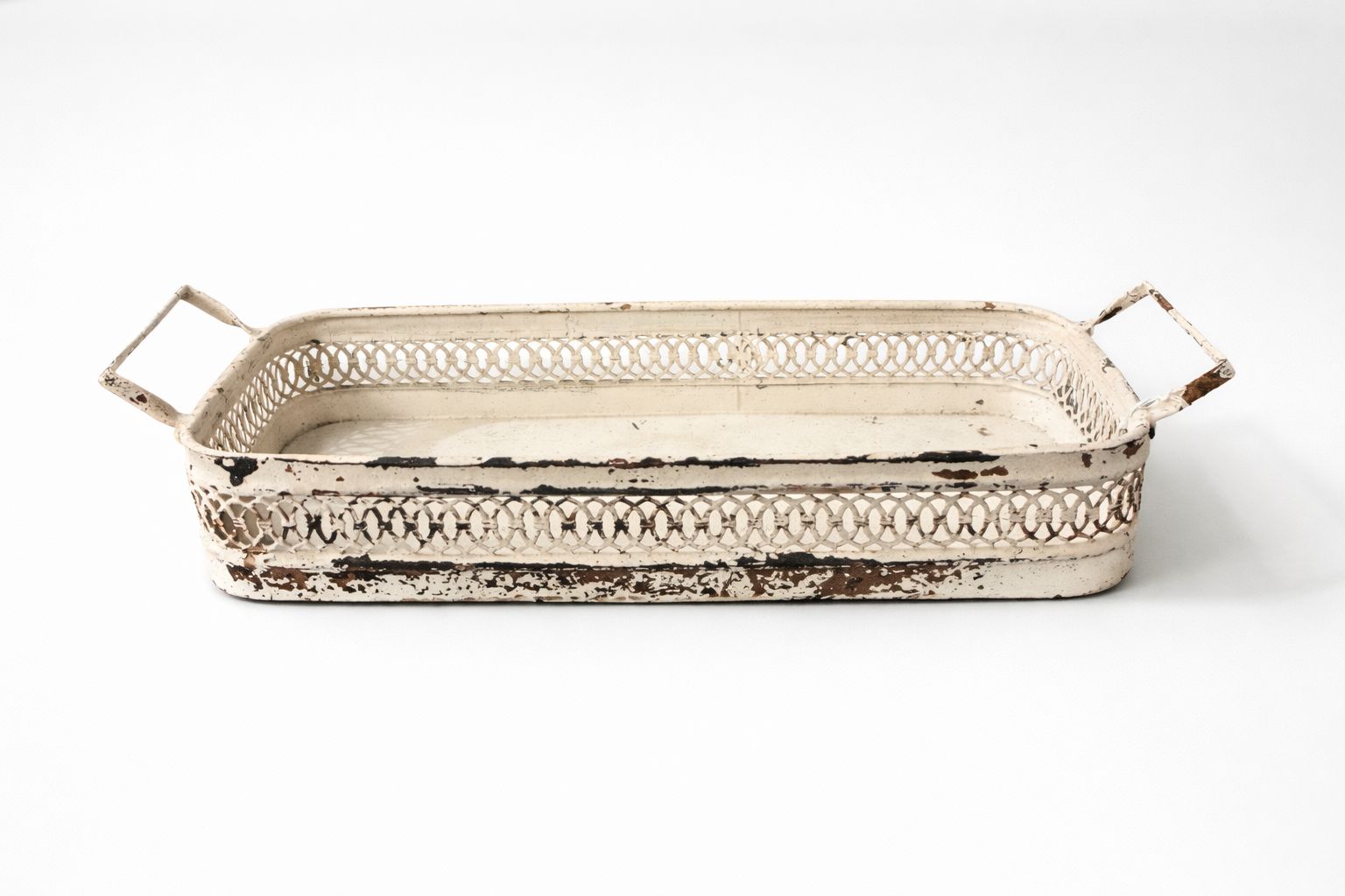 Vassoio in metallo color crema anticato