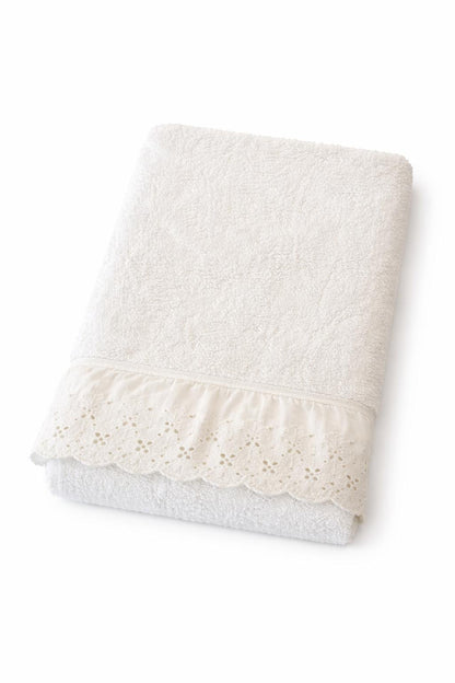 Set Asciugamani in Cotone con Bordo in Pizzo San Gallo