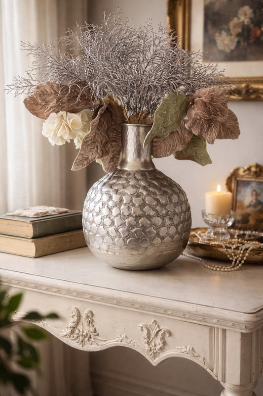 Vaso decorativo in metallo con effetto antichizzato h.30 x 25 x 8cm