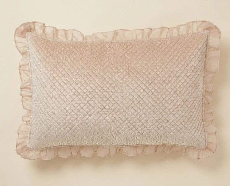 Copriguanciale in velluto rosa o avorio della collezione TRESOR