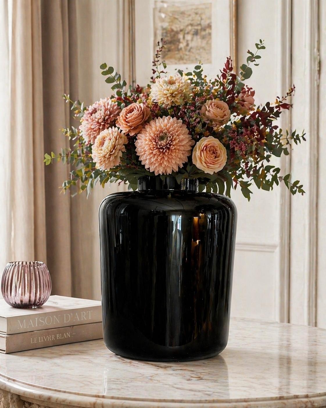 Vaso in vetro nero lucido- H43cm , diam base 32cm, diam bocca 14cm